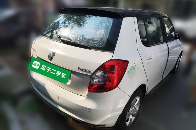 Used Skoda Fabia 2012 1.4L Manual Crystal Edition Rear Right 45 Deg