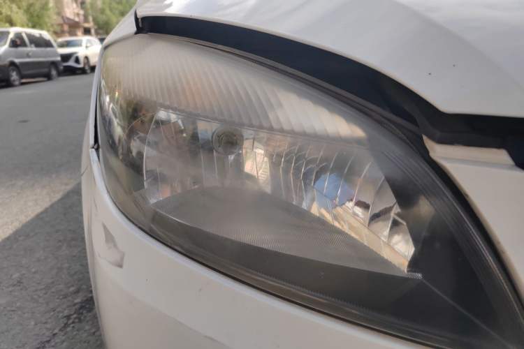 Used Skoda Fabia 2012 1.6L Automatic Sport Edition Right Front Headlight