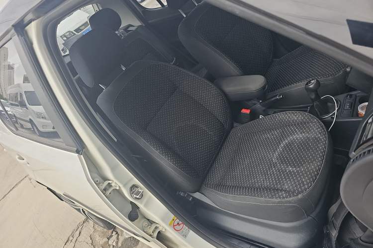 Used Skoda Fabia 2012 1.6L Manual Sport Edition Right Front Seat