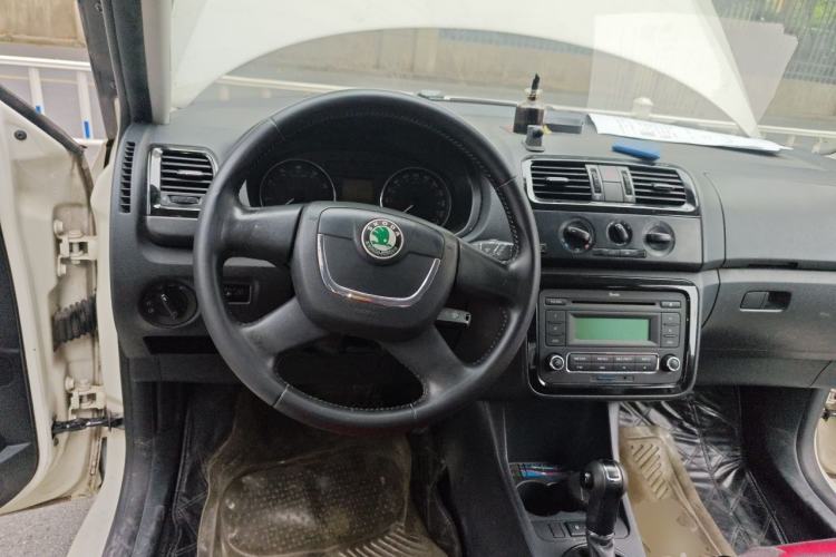 Used Skoda Fabia 2012 1.6L 5th Anniversary Limited Edition Steering Wheel