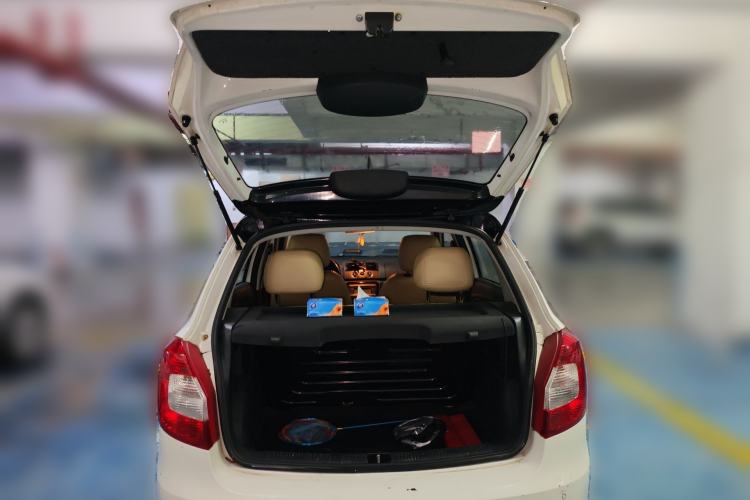 Used Skoda Fabia 2012 1.6L Automatic Cool Black Edition Trunk