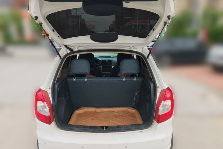 Used Skoda Fabia 2012 1.4L Automatic Crystal Edition Trunk