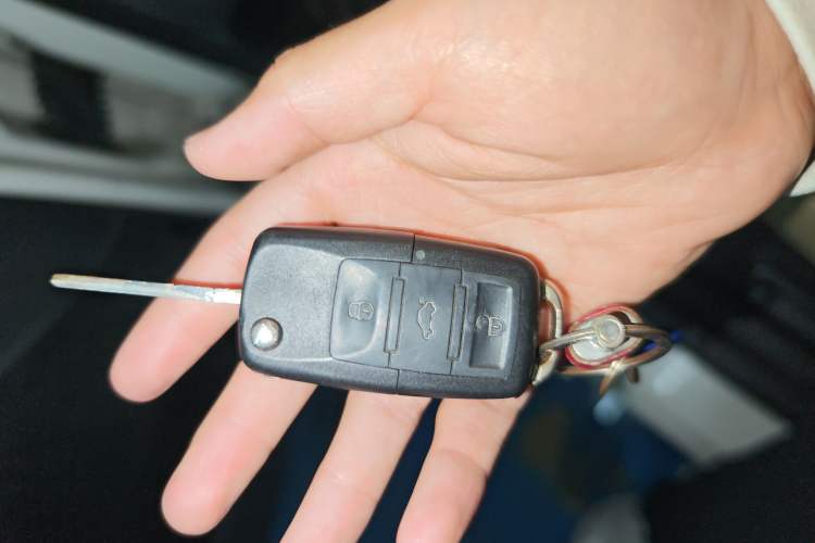 Used Skoda Fabia 2012 1.6L Automatic Cool Black Edition Vehicle Key