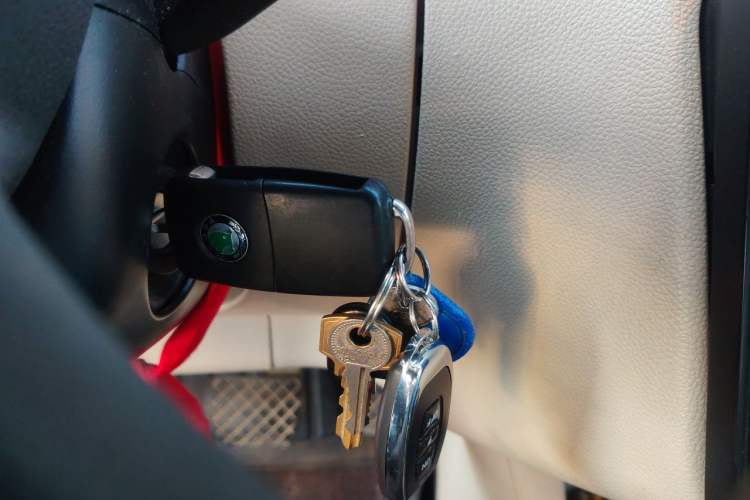 Used Skoda Fabia 2012 1.4L Automatic Crystal Edition Vehicle Key