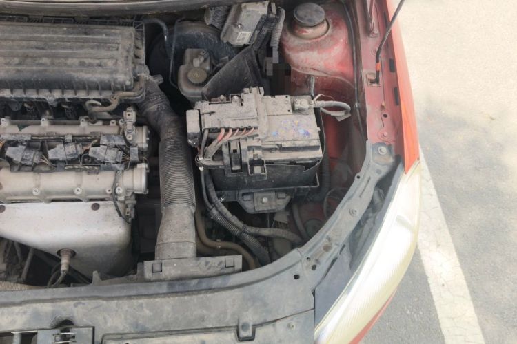 Used Skoda Fabia 2012 1.4L Manual Crystal Edition Engine Bay Left