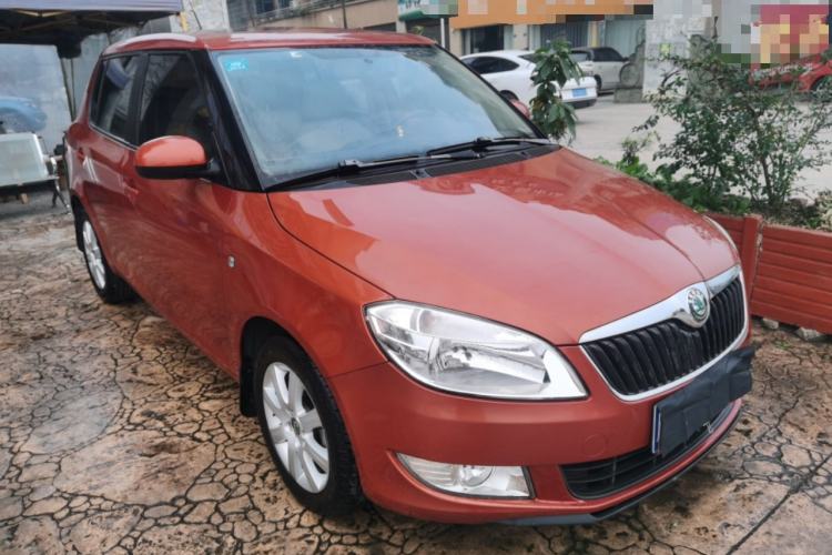 Used Skoda Fabia 2012 1.4L Automatic Crystal Edition Exterior 1