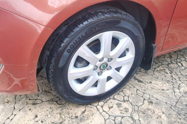 Used Skoda Fabia 2012 1.4L Automatic Crystal Edition Exterior 3