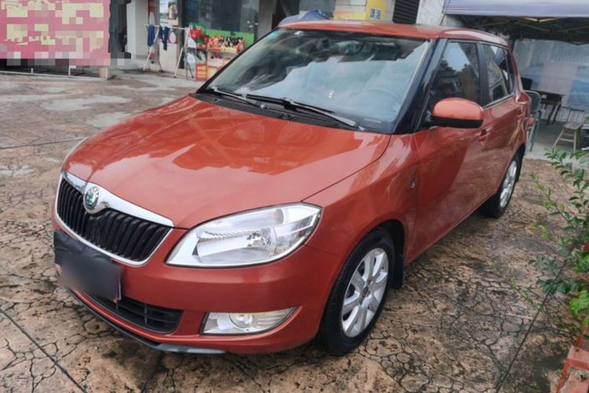 Used Skoda Fabia 2012 1.4L Automatic Crystal Edition Front Left 45 Deg