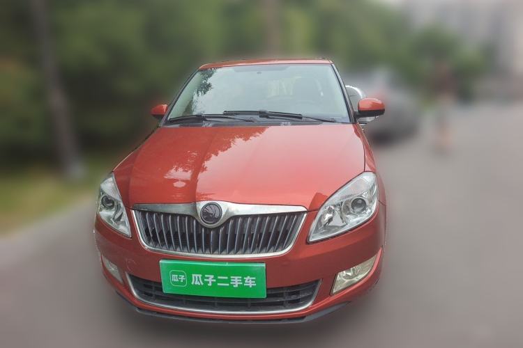 Used Skoda Fabia 2012 1.6L Automatic Crystal Edition Front