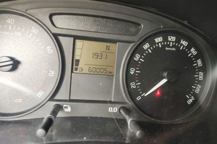 Used Skoda Fabia 2012 1.4L Automatic Crystal Edition Odometer Close Up