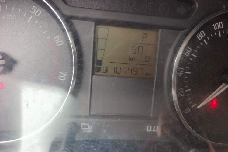 Used Skoda Fabia 2012 1.6L Automatic Crystal Edition Odometer Close Up