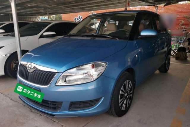 Used Skoda Fabia 2014 1.4L Automatic Crystal Edition