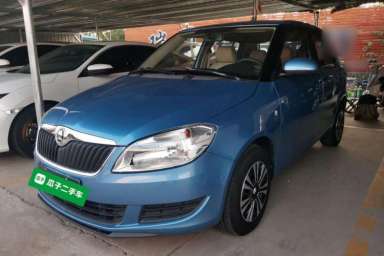Used Skoda Fabia 2014 1.4L Automatic Crystal Edition