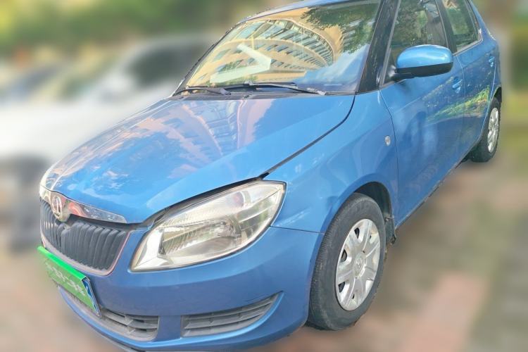 Used Skoda Fabia 2014 1.4L Automatic Crystal Edition Guazi used car, China used car export, Used car for sale, Used  cars, Cheapest cars for sale