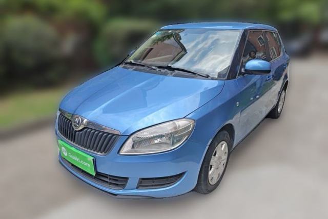Used Skoda Fabia 2014 1.4L Automatic Crystal Edition
