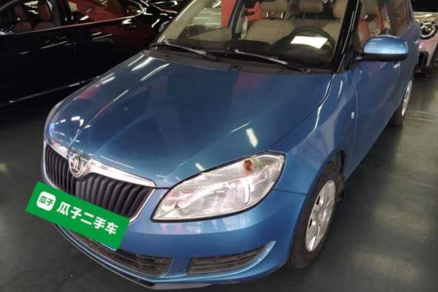 Used Skoda Fabia 2014 1.4L Automatic Crystal Edition