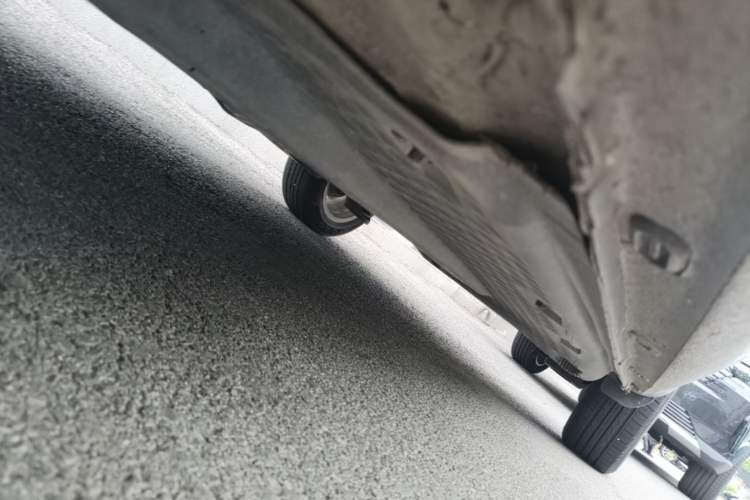 Used Skoda Fabia 2014 1.4L Manual Jingling Edition Chassis Front Left