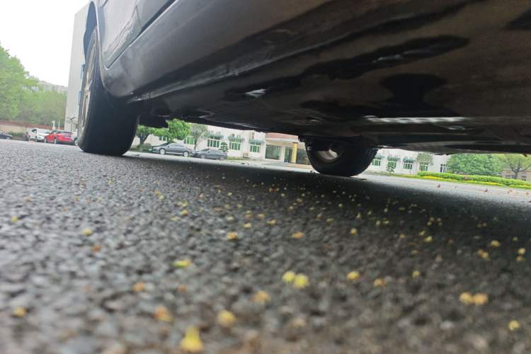 Used Skoda Fabia 2014 1.4L Manual Crystal Edition Chassis Front Right
