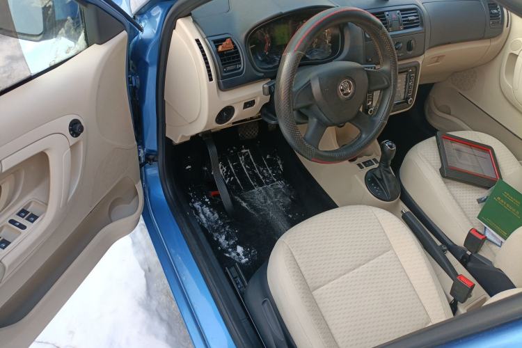 Used Skoda Fabia 2014 1.4L Automatic Crystal Edition Driver Seat