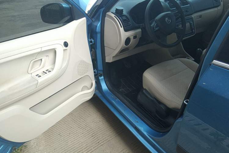 Used Skoda Fabia 2014 1.4L Manual Crystal Edition Driver Seat