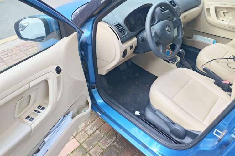 Used Skoda Fabia 2014 1.4L Automatic Crystal Edition Driver Seat