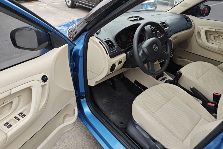 Used Skoda Fabia 2014 1.4L Manual Crystal Edition Driver Seat
