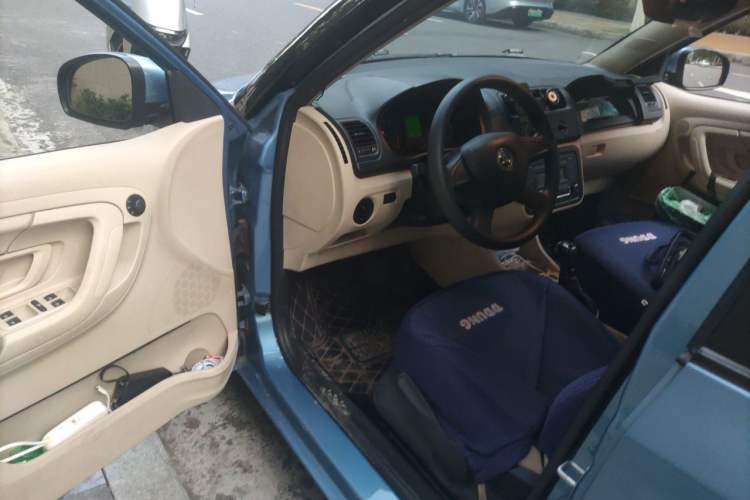 Used Skoda Fabia 2014 1.4L Automatic Crystal Edition Driver Seat