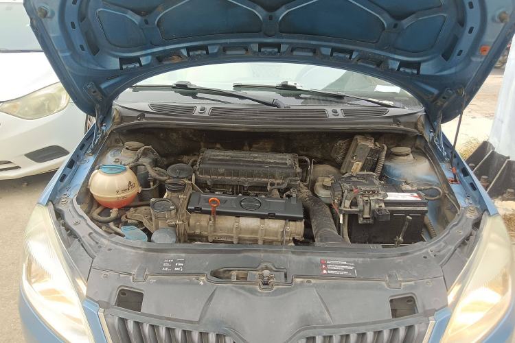 Used Skoda Fabia 2014 1.4L Automatic Crystal Edition Engine Bay