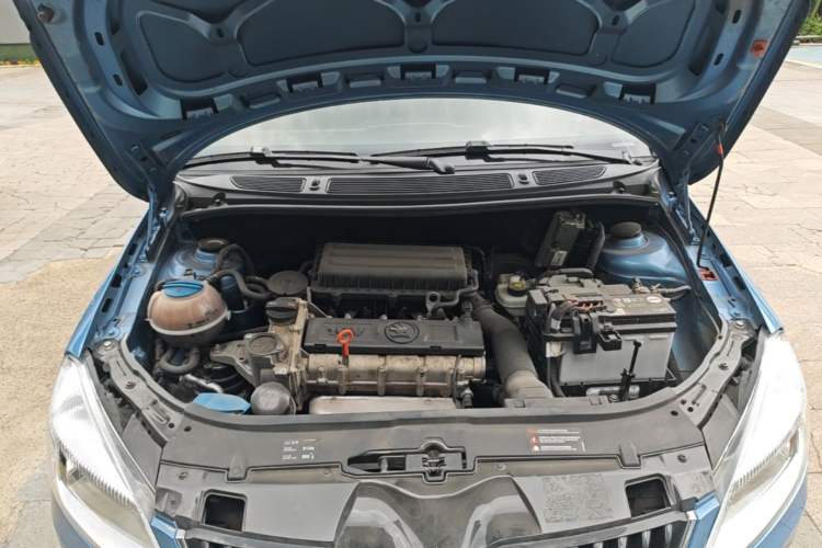 Used Skoda Fabia 2014 1.4L Automatic Crystal Edition Engine Bay