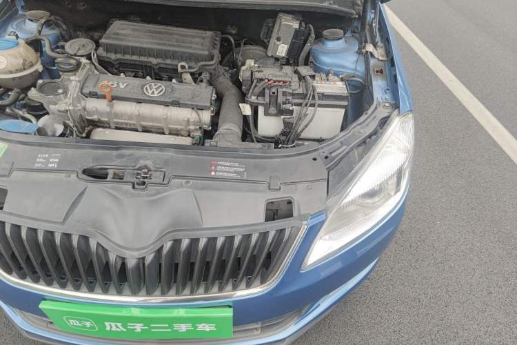 Used Skoda Fabia 2014 1.4L Manual Crystal Edition Engine Bay Left