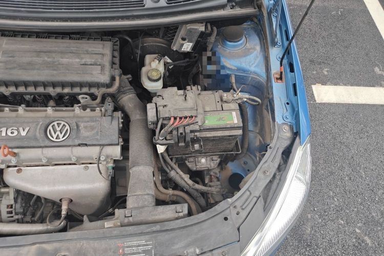 Used Skoda Fabia 2014 1.4L Manual Crystal Edition Engine Bay Left
