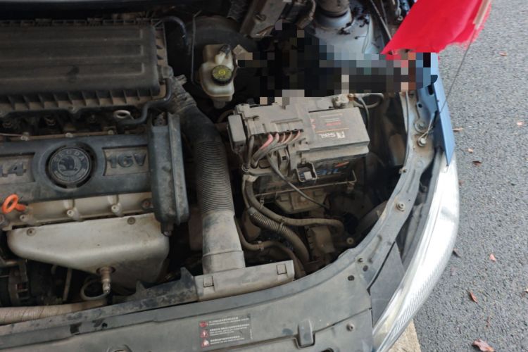 Used Skoda Fabia 2014 1.4L Manual Crystal Edition Engine Bay Left