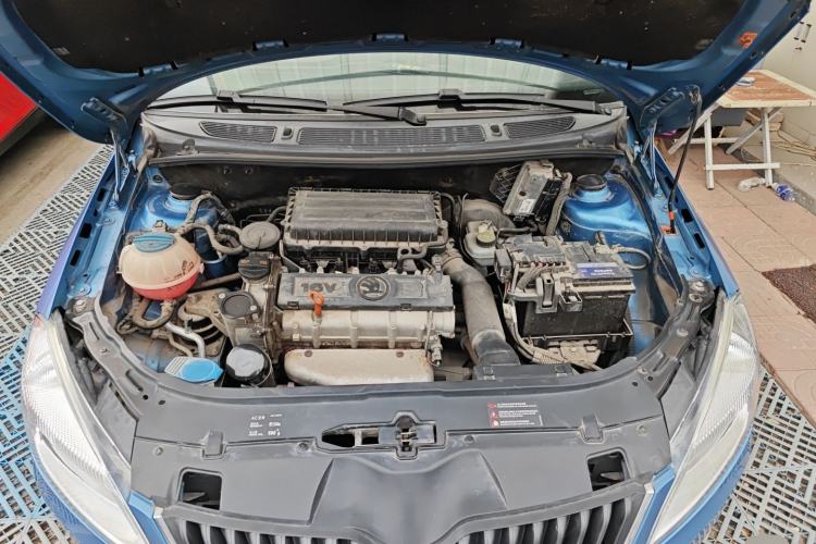 Used Skoda Fabia 2014 1.4L Manual Crystal Edition Engine Bay