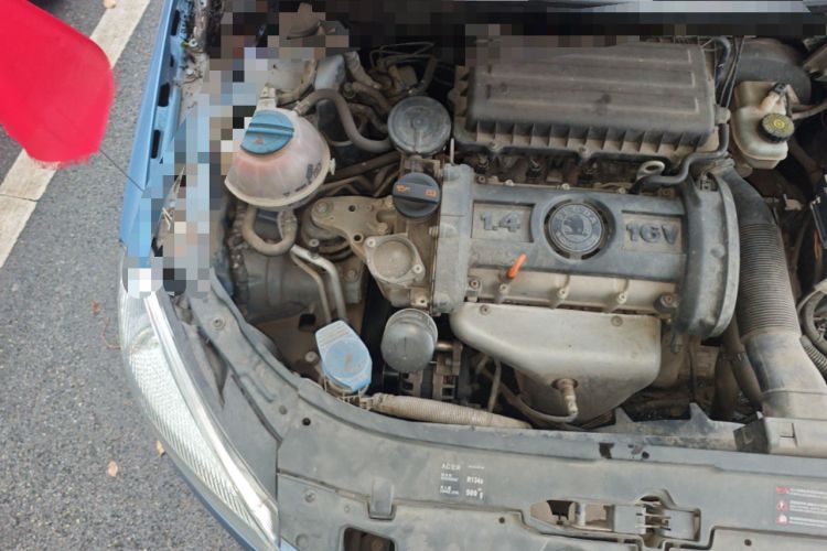 Used Skoda Fabia 2014 1.4L Manual Crystal Edition Engine Bay Right