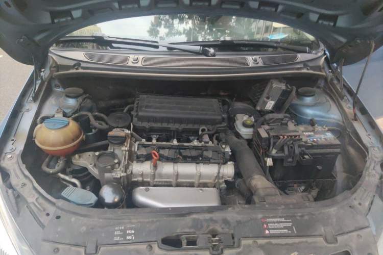 Used Skoda Fabia 2014 1.4L Automatic Crystal Edition Engine Bay