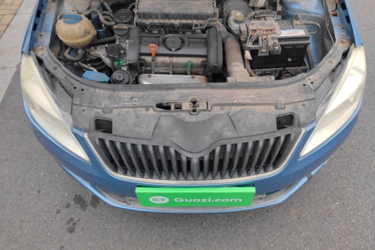 Used Skoda Fabia 2014 1.4L Automatic Crystal Edition Engine Bay