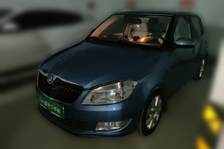 Ojetý Skoda Fabia 2014 1.4L Automatic Crystal Edition Guazi used car, China used car export, Used car for sale, Used  cars, Cheapest cars for sale