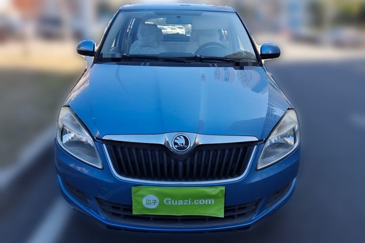 Used Skoda Fabia 2014 1.4L Automatic Crystal Edition Exterior 1