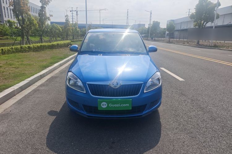 Used Skoda Fabia 2014 1.4L Automatic Crystal Edition Exterior 1