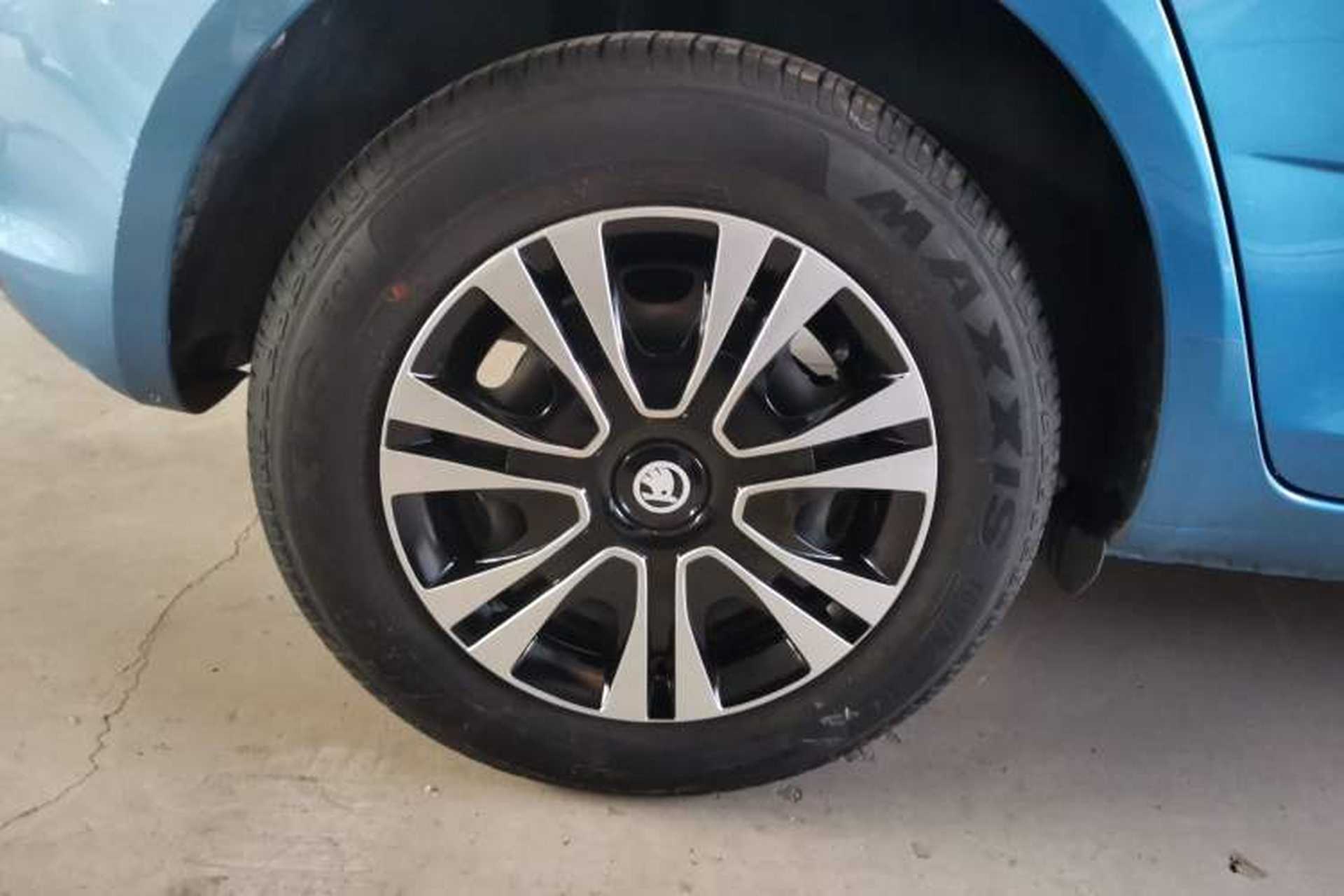 Used Skoda Fabia 2014 1.4L Automatic Crystal Edition Exterior 4