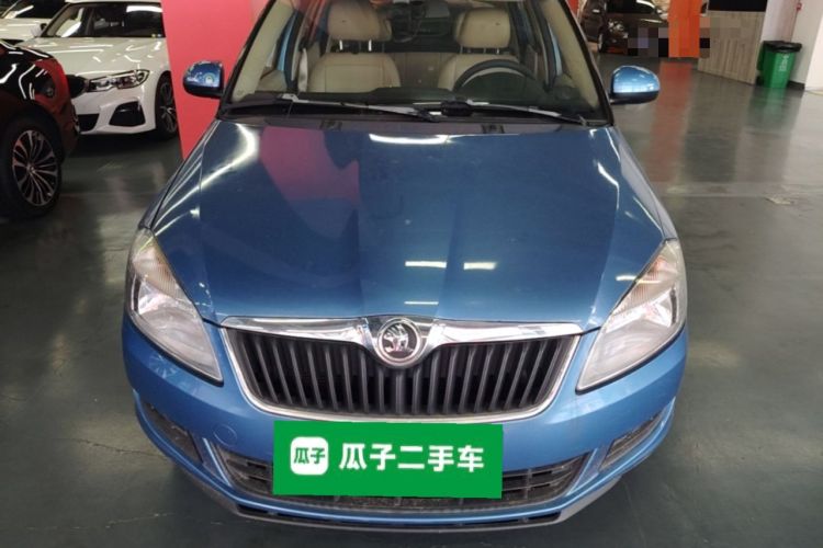 Used Skoda Fabia 2014 1.4L Automatic Crystal Edition Front