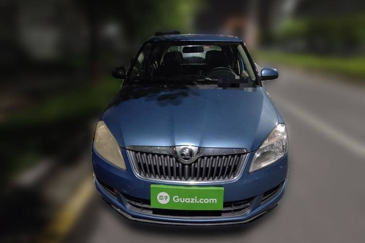 Used Skoda Fabia 2014 1.4L Manual Crystal Edition Front