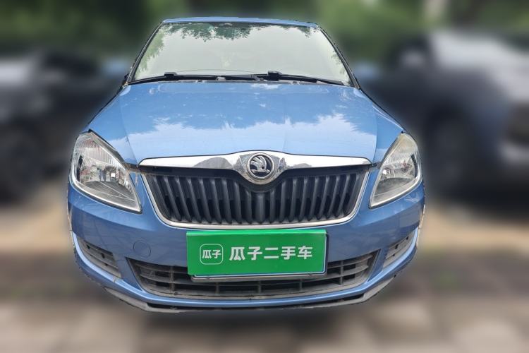 Used Skoda Fabia 2014 1.4L Manual Crystal Edition Front