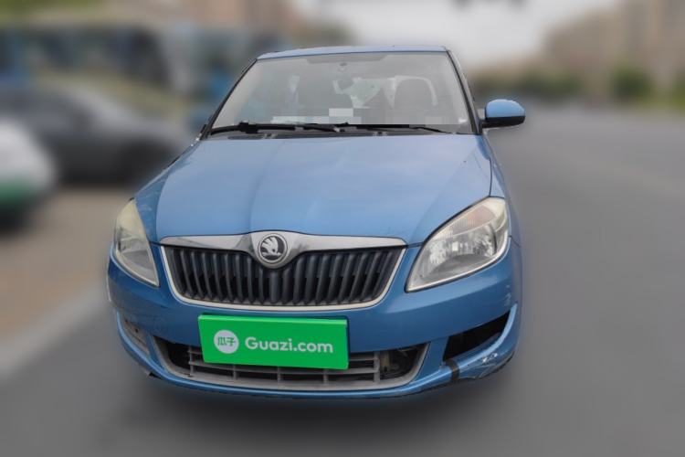 Used Skoda Fabia 2014 1.4L Automatic Crystal Edition Front
