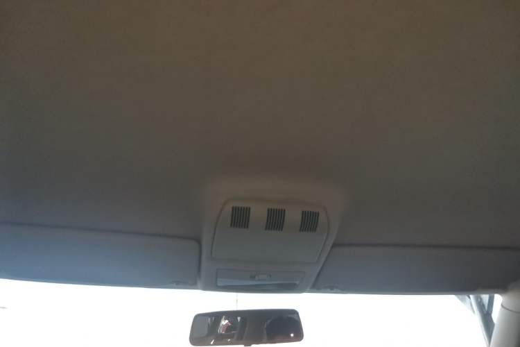 Used Skoda Fabia 2014 1.4L Automatic Crystal Edition Headliner