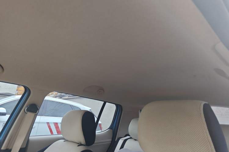 Used Skoda Fabia 2014 1.4L Manual Crystal Edition Headliner