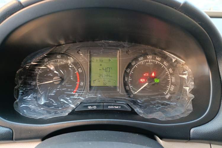 Used Skoda Fabia 2014 1.4L Automatic Crystal Edition Instrument Cluster