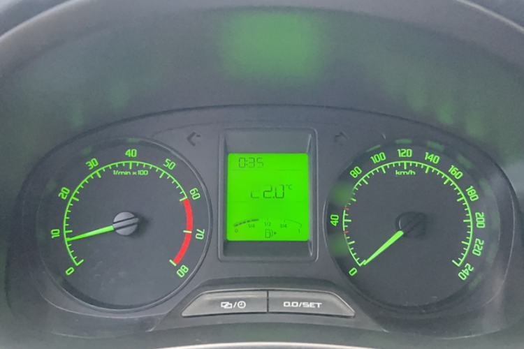 Used Skoda Fabia 2014 1.4L Manual Crystal Edition Instrument Cluster