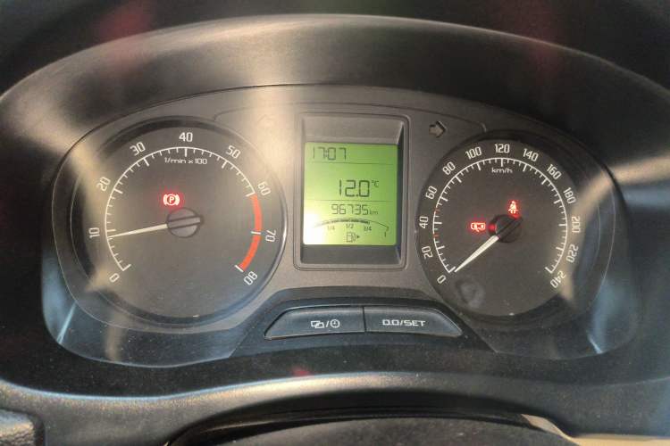 Used Skoda Fabia 2014 1.4L Manual Crystal Edition Instrument Cluster