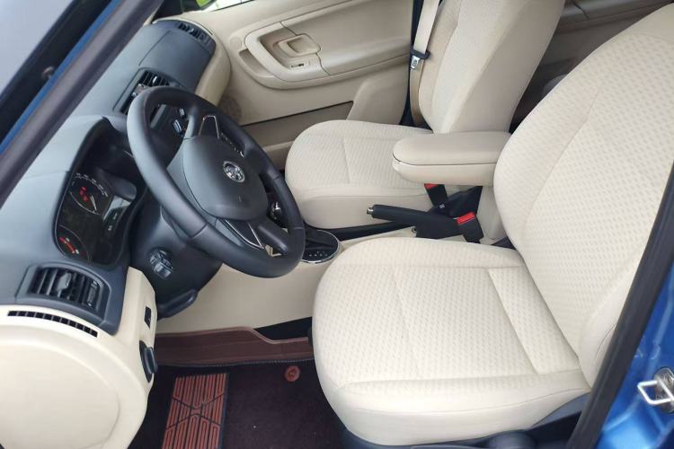 Used Skoda Fabia 2014 1.4L Automatic Crystal Edition Interior 3